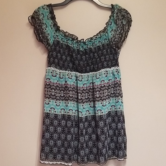 Wrapper Tops - Boho summer print off shoulder top